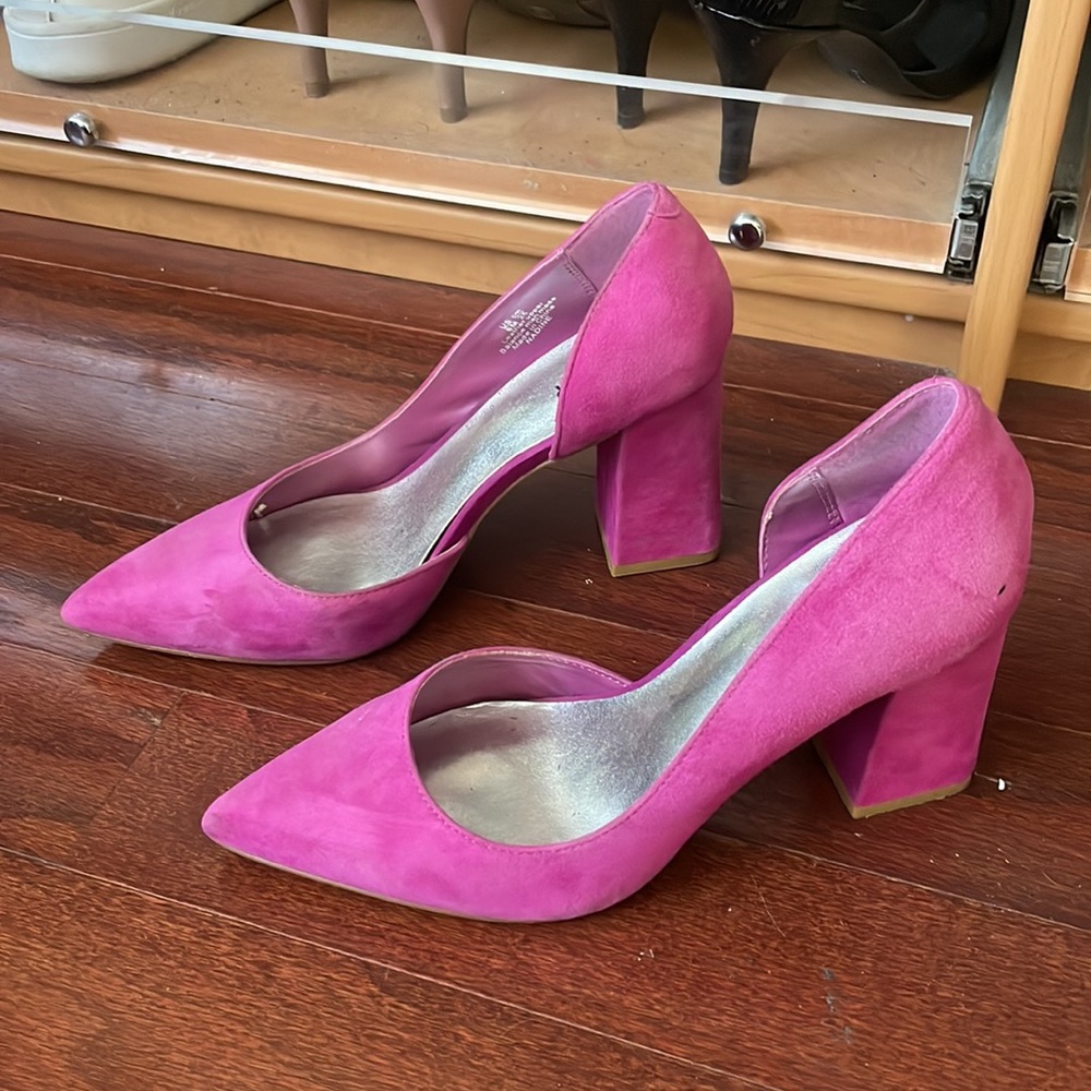 Bleecker And Bond Magenta Pointed Block Heels - image 3